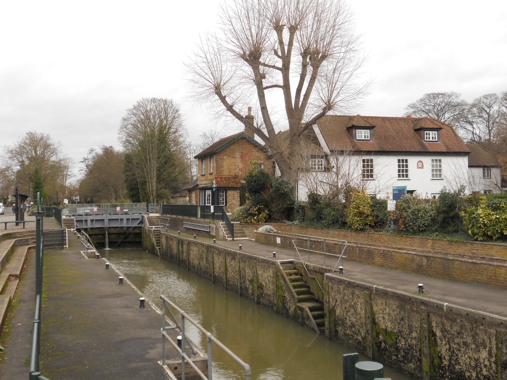 Boulters Lock
