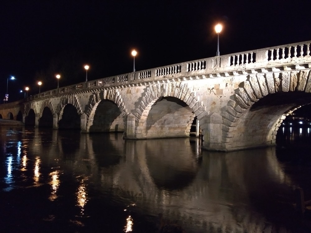 Maidenhead bridge at night