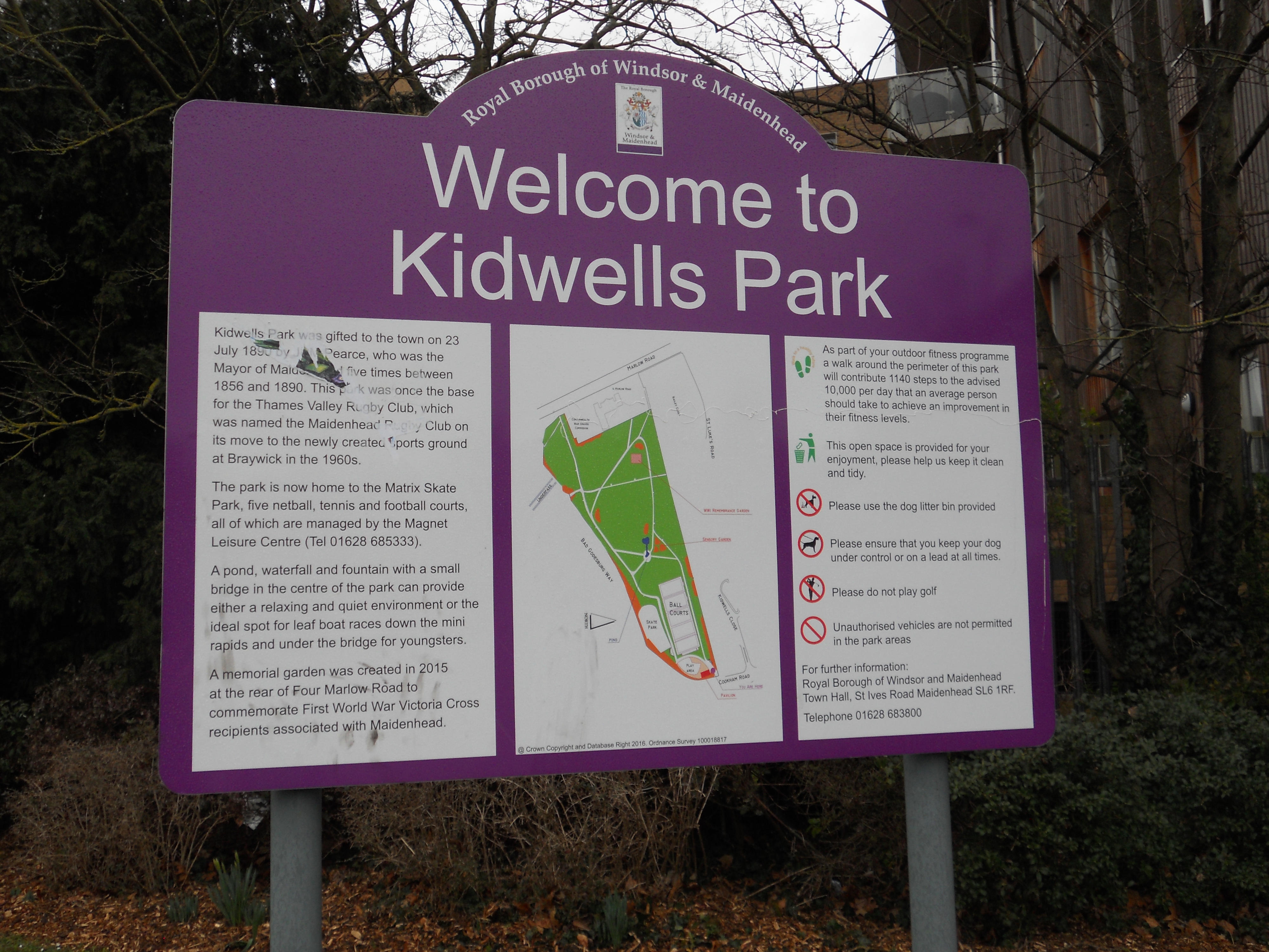 Kidwells Park sign
