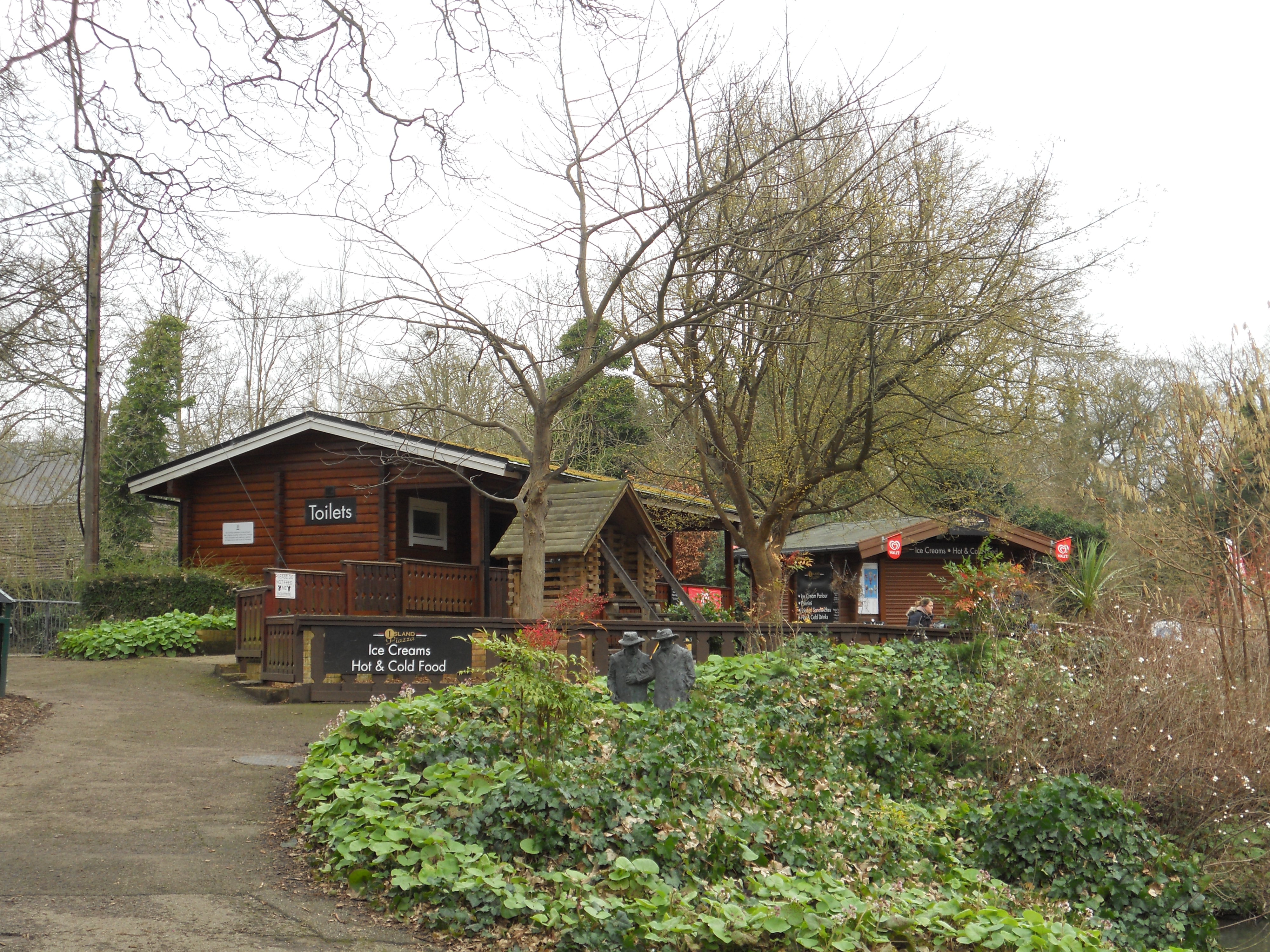 Ray Mill Island cafe and tea shop