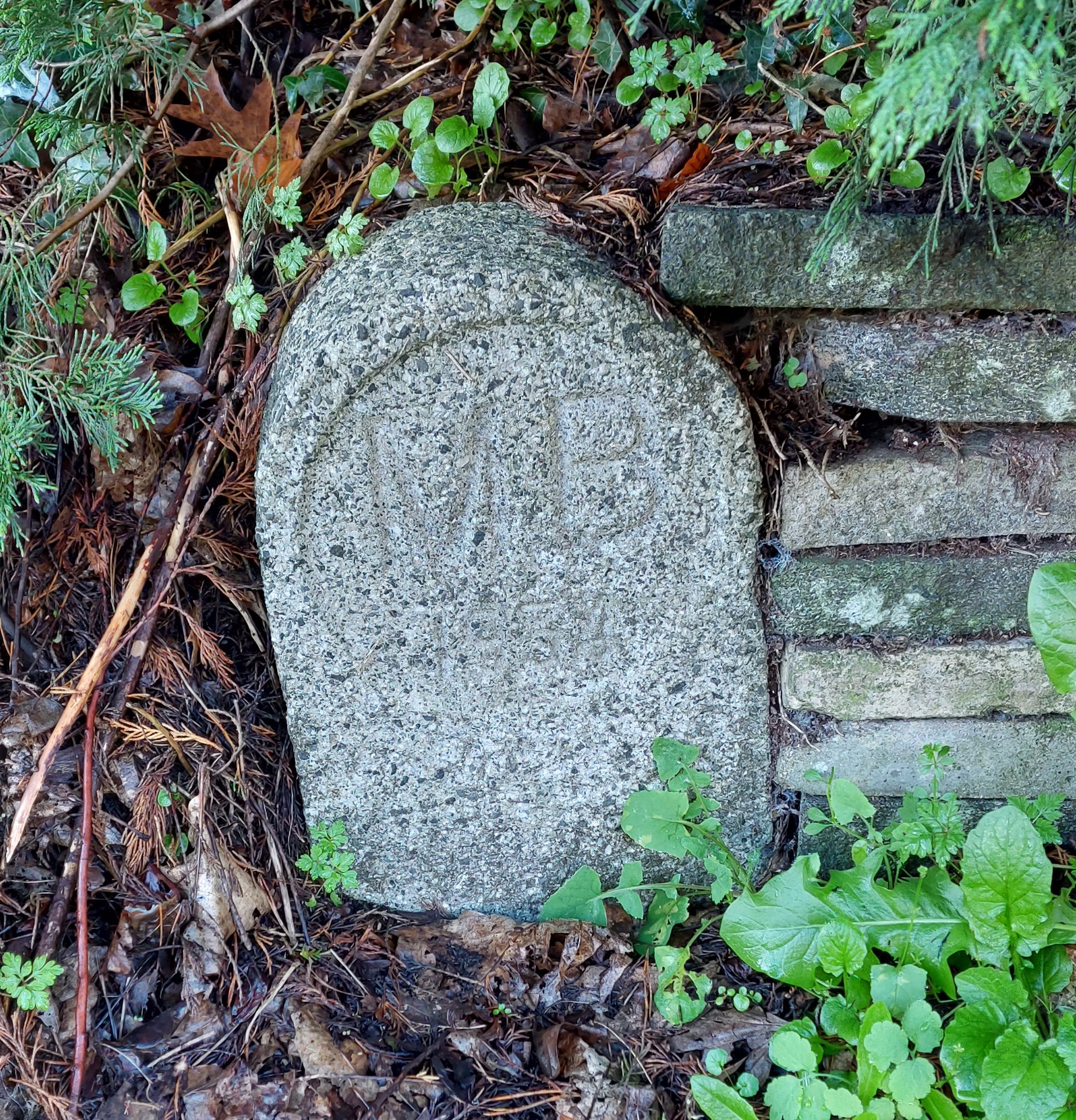 Boundary Stone MB1 Hibbert Road