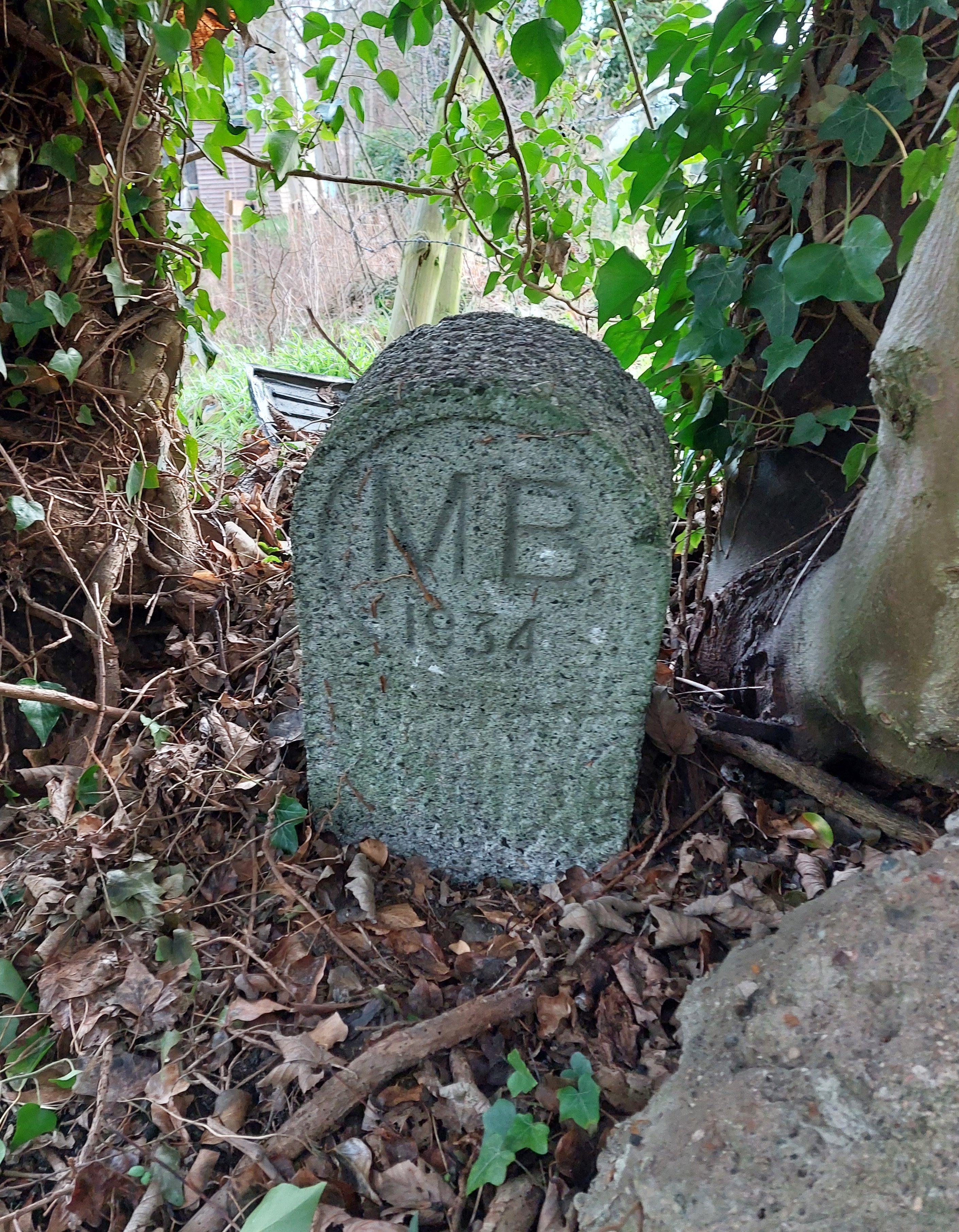 Boundary Stone MB27 Bray Road